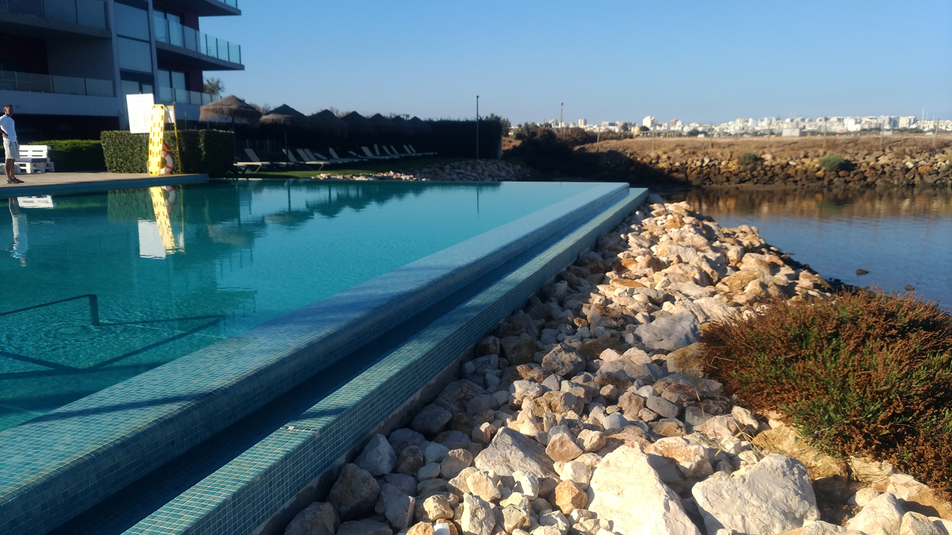 Agua Hotel