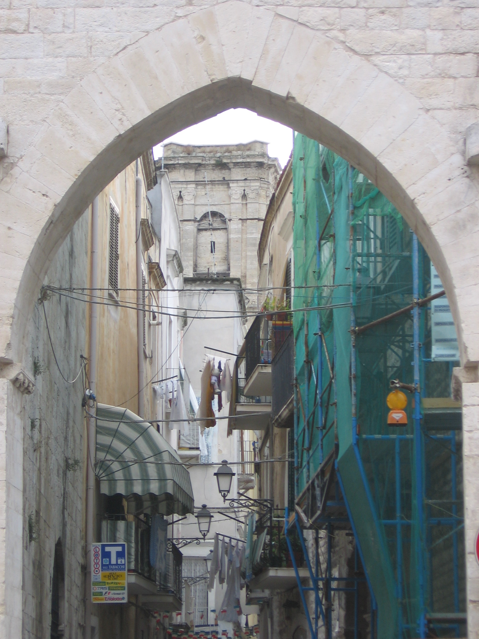 Bari