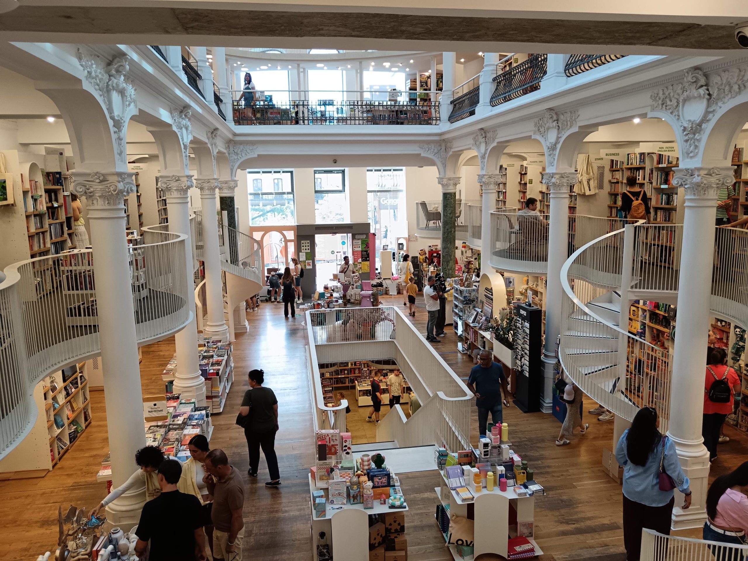 Cărturești Carusel